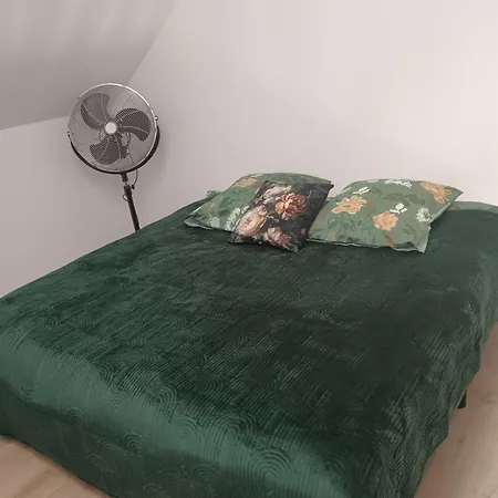 Le Petit Minion * Bayeux