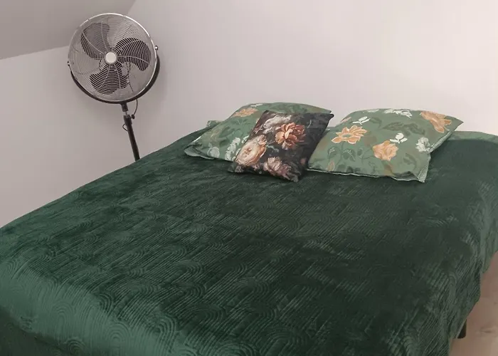 Le Petit Minion * Bayeux